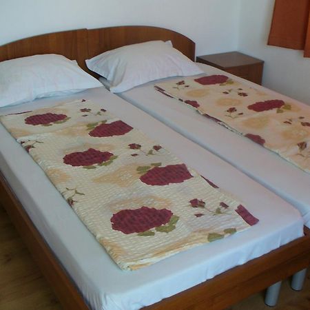 Zora Guest House Primorsko Zewnętrze zdjęcie