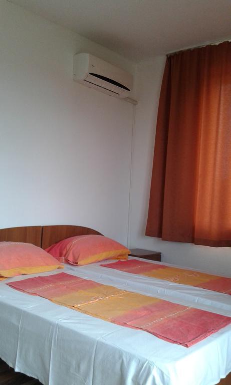 Zora Guest House Primorsko Pokój zdjęcie