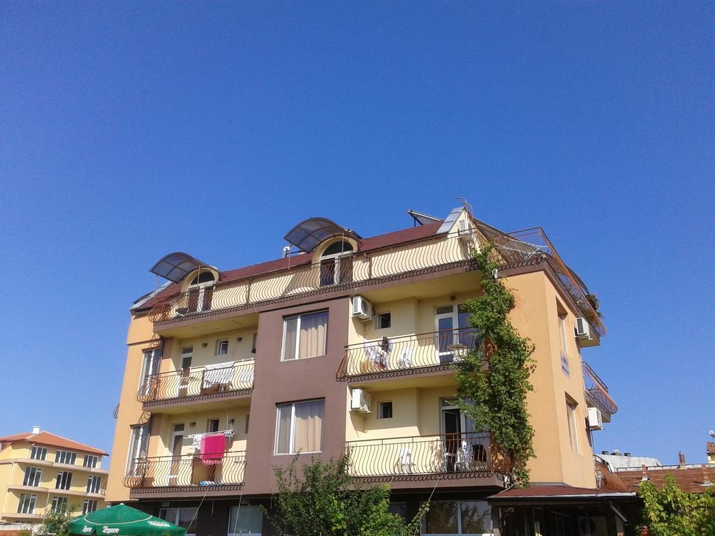 Zora Guest House Primorsko Zewnętrze zdjęcie